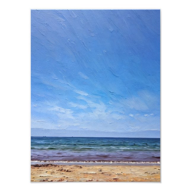 Foto Cena Tranquila de Praia com Céu Azul Claro e Ondas (Frente)