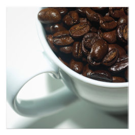 Foto Coffee Beans in White Cup Close-Up