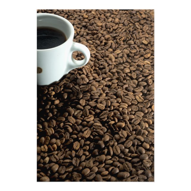 Foto Coffee Cup on Roasted Beans Photo Enlargement (Frente)