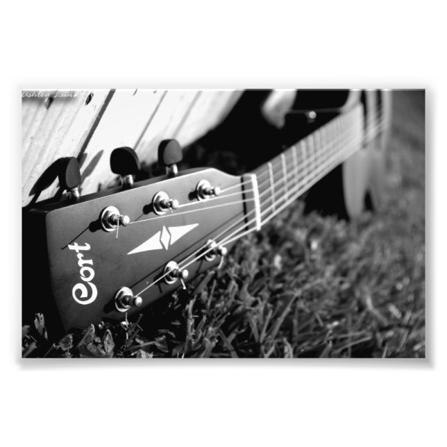 Foto Cort Guitar Black and White (Frente)