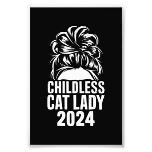 Foto Dama de Gato sem Filhos 2024 Coque Desgrenhado Ban