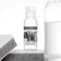 Foto de alta chave Gentle Giant Elephant com texto