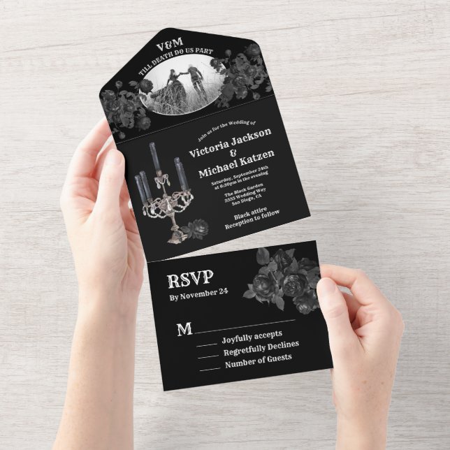 Foto de Casamento Floral Preto Gótico (Aba destacável)
