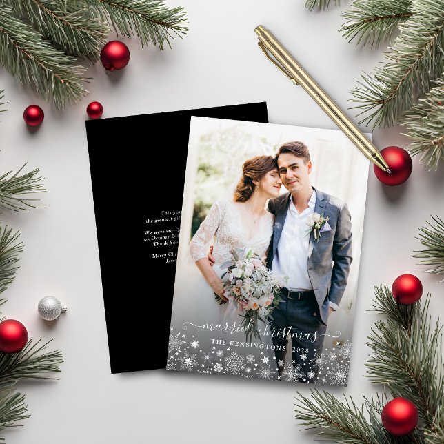 Foto de Feriado de Elopement Casado no Natal (Married Christmas Newlywed Elopement Holiday Photo Card)