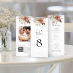 Foto de Florals QR Trivezes Mesa de Menu Casamento<br><div class="desc">NOTA IMPORTANTE: Este triplo é fornecido plano, SEM pré-pontuação, para você dobrá-lo sozinho. Para ajudá-lo com a dobradura precisa, as diretrizes são impressas na parte traseira para os três painéis, além de um painel fino extra no lado direito para que você aplique cola para colar o triplo juntos, assim que...</div>