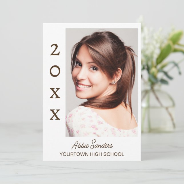 Foto de Graduação Branca Salvar o Convite de Data (Em pé/Frente)