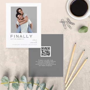 Foto de Orçamento Simples Cinzas de Código QR Sa