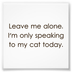 Foto Deixe-me me sozinho estão falando somente a meu