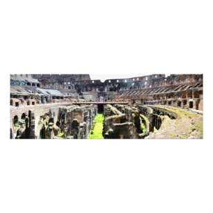 Foto Dentro do Colosseum romano panorâmico