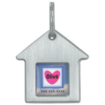 Foto do céu nublado com nome no coração cor-de-ros