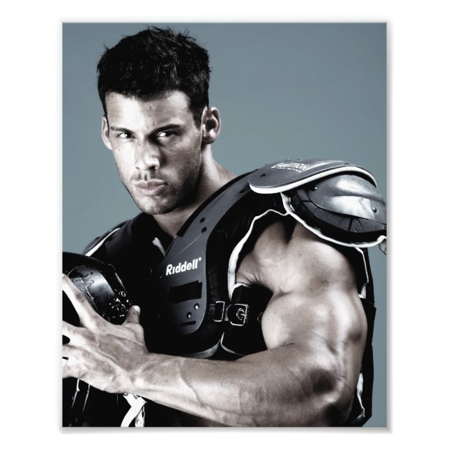 Foto do Justin Woltering Football Pose - 8 x 10 (Frente)