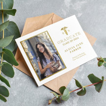 Foto elegante dourada da formatura de enfermagem