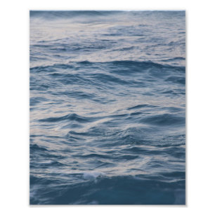 Foto em Close-Up de Ondulação da Água do Mar