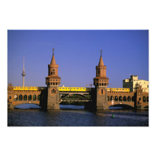 Foto Europa, Alemanha, Berlim. Kreuzberg, Oberbaum