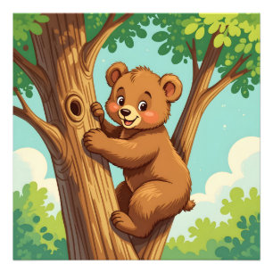 Foto Filhote de urso fofo subindo em uma árvore