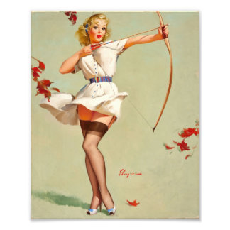 Foto Garota de Capa de Arquearia
