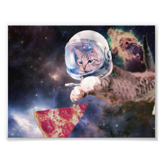 Foto Gato astronauta caçando uma fatia de pizza (Frente)
