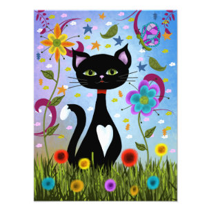 Foto Gato Tuxedo Sentado Em Um Jardim