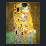 Foto Gustav Klimt O Beijo Vintage Art Nouveau Painting<br><div class="desc">Gustav Klimt The Kiss Vintage Art Nouveau Painting The Kiss (Em alemão: Der Kuss) foi pintado pelo pintor simbolista austríaco Gustav Klimt entre 1907 e 1908, ponto alto de seu período de Ouro, quando pintou várias obras em estilo semelhante. A pintura é amplamente considerada uma obra-prima do início do período...</div>
