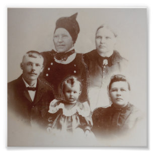 Foto Imagem em Preto e Branco de Colagem de Família Ant