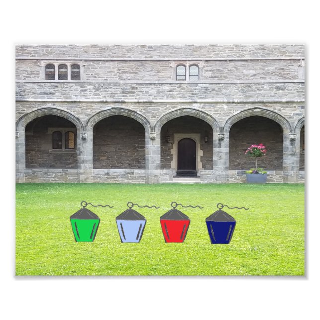 Foto Lanternas ilustradas em Bryn Mawr Cloisters (Frente)