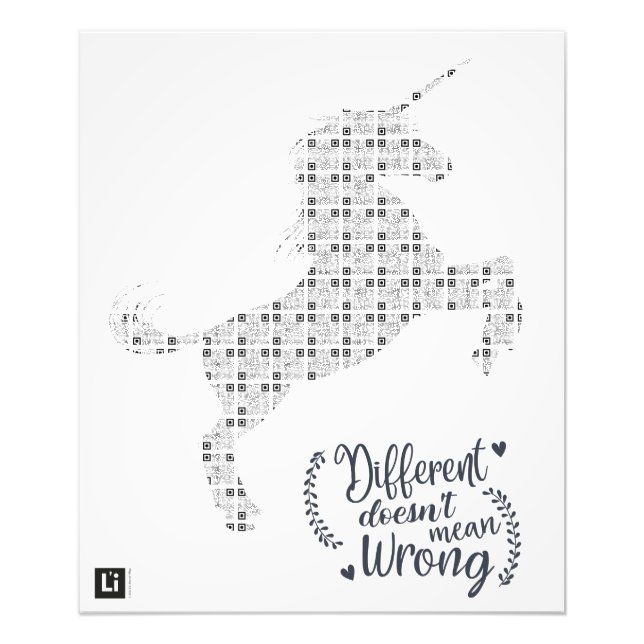 Foto Lil'Inspirations #23 - Different does not mean... (Frente)