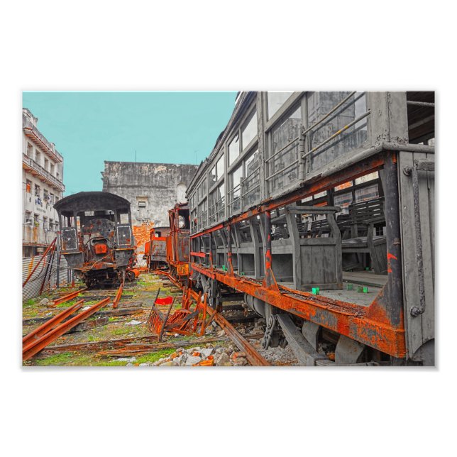 Foto Locomotivas velhas e enferrujadas e carruagens (Frente)