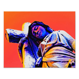 Foto Mantendo a arte do cemitério da fé