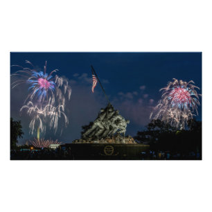Foto Memorial de Iwo Jima Durante Fogos de Artifício no