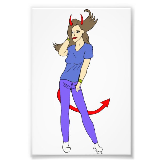 Foto menina diabólica (Frente)