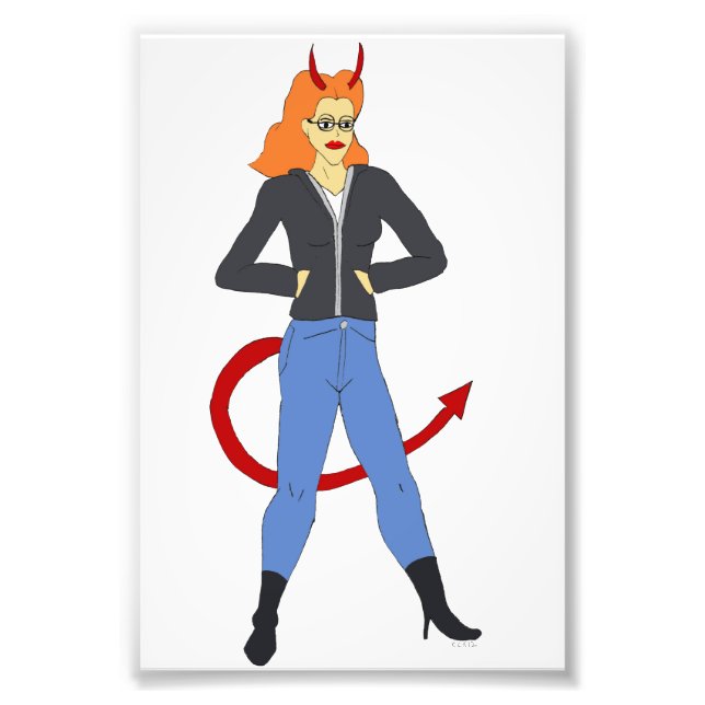 Foto menina diabólica (Frente)