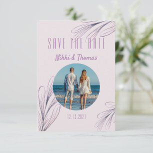 Foto Moderna Elegante de Script Roxo Salve a Data