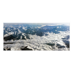 Foto montanhas do Himalaia sob nuvens - Tibete
