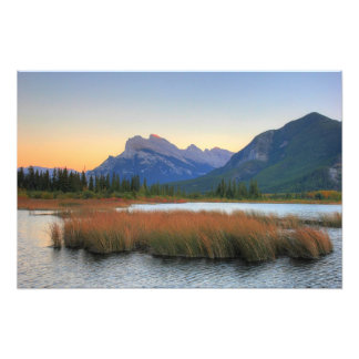Foto Monte Rundle e Vermilion Lake Sunset