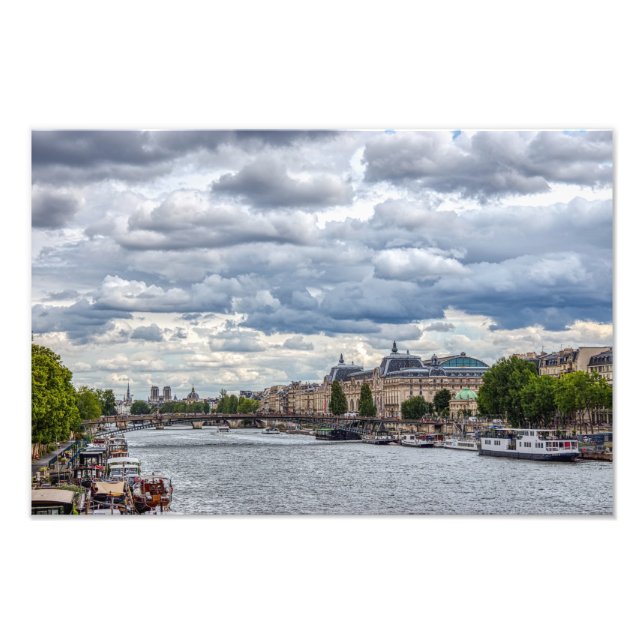 Foto Musée d'Orsay e Seine River - Paris, França (Frente)
