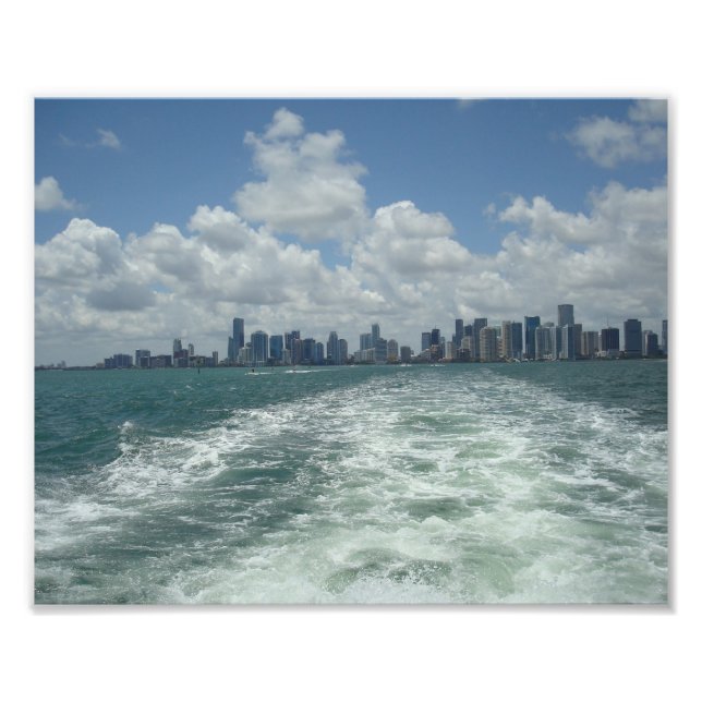 Foto Navegação longe de Miami (Frente)
