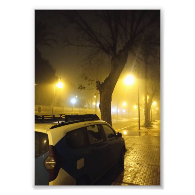 Foto Noite Tranquila envolta em Nevoeiro (Frente)