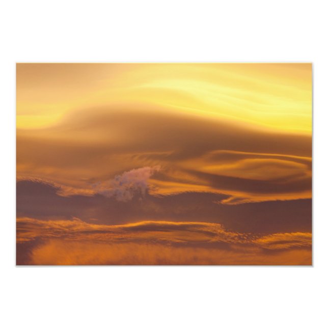 Foto Nuvem lenticular ao pôr do sol (Frente)