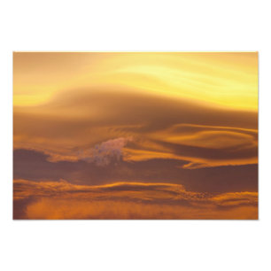Foto Nuvem lenticular no pôr do sol
