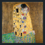 Foto O Beijo de Gustav Klimt<br><div class="desc">O Beijo de Gustav Klimt O Beijo é uma pintura de óleo na canvas com folhas de ouro, prata e platina adicionadas pelo pintor simbolista austríaco Gustav Klimt. Ela foi pintada em algum ponto em 1907 e 1908, no auge do que os estudiosos chamam de "Período Ouro". Apresentando tonalidades de...</div>