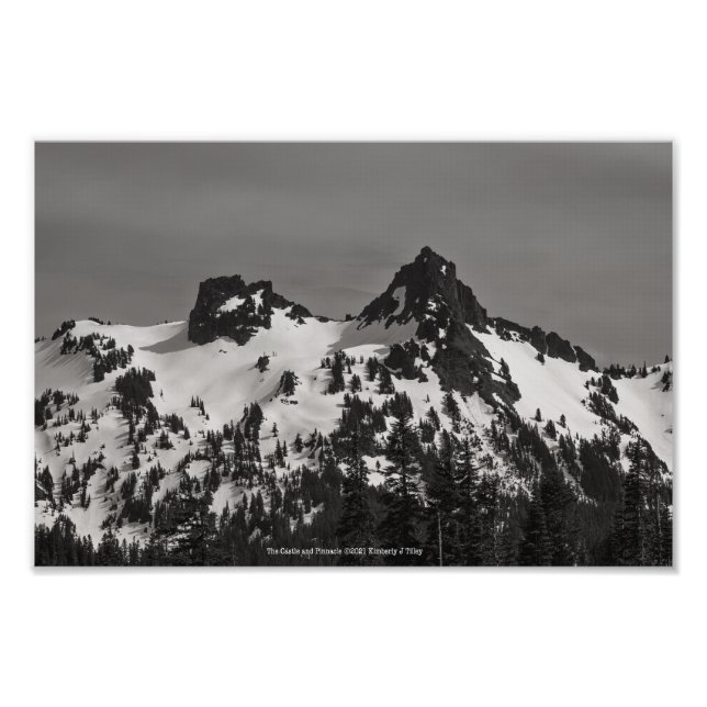 Foto O Castelo e o Pinnacle (Frente)