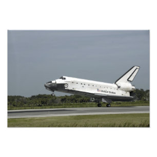 Foto O esforço do vaivém espacial toca para baixo