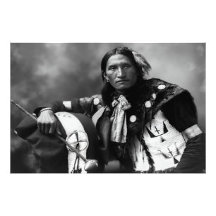 Foto Oglala Sioux Warrior Eddie Plenty Holes c. 1899