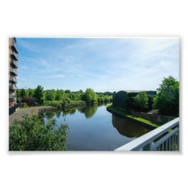 Foto Peaceful Waterside at Wakefield Waterfront