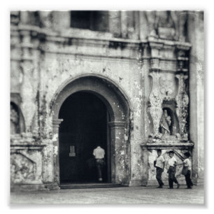 Foto Pequenas Crianças, Grande Igreja Religiosa
