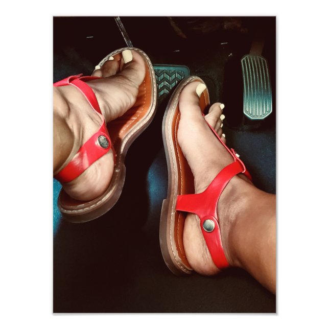 Foto Pés nos travões (Frente)