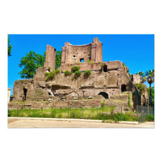 Foto Piazza Vittorio Emanuele II Ruins - Roma, Itália
