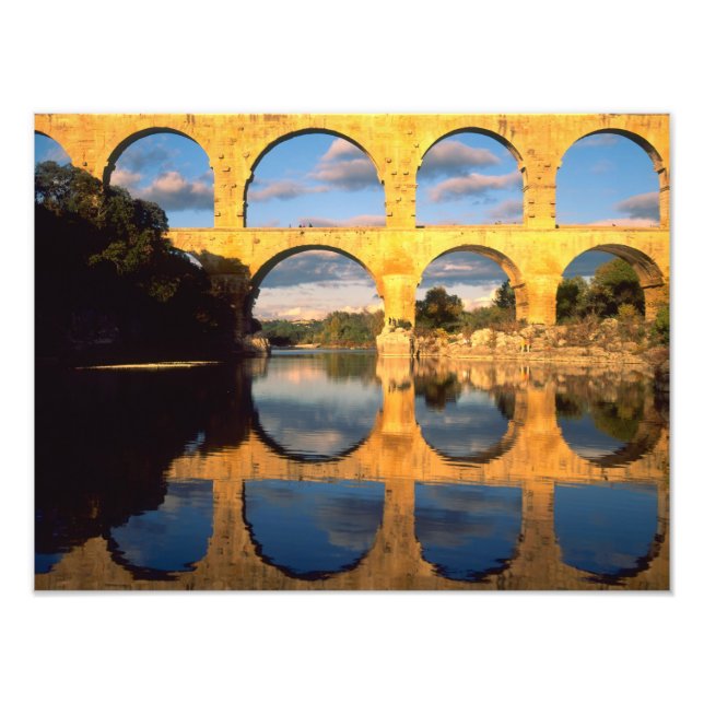Foto Pont du Gard, Gardon River, Gard, Languedoc, (Frente)
