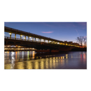 Foto ponte Bir-Hakeim ao amanhecer no inverno - Paris