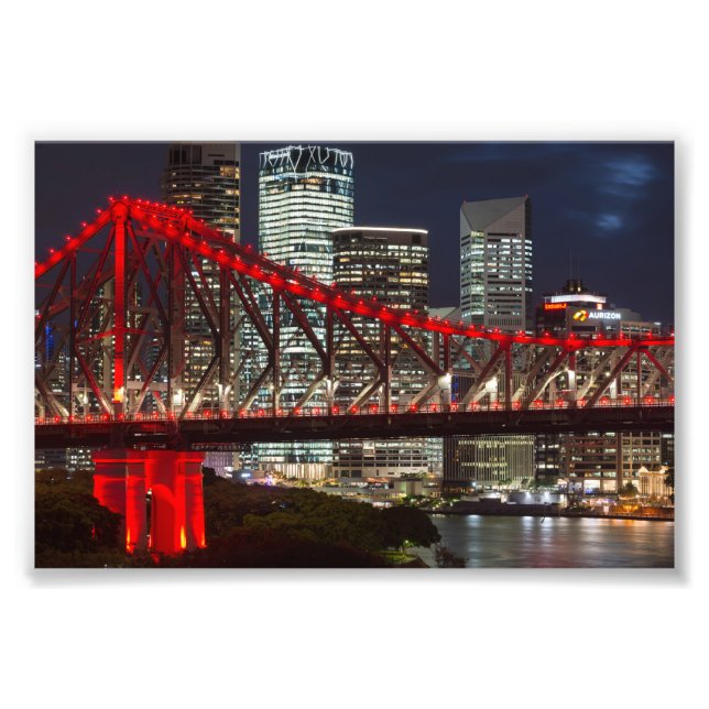 Foto Ponte estória Linha do horizonte da cidade de Bris (Frente)
